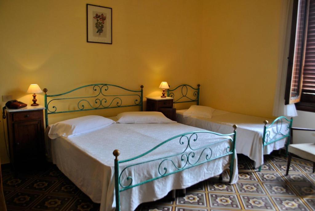 Albergo Miramare Castiglioncello Oda fotoğraf